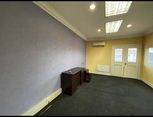 241M² OFFICE TO LET IN RIVONIA